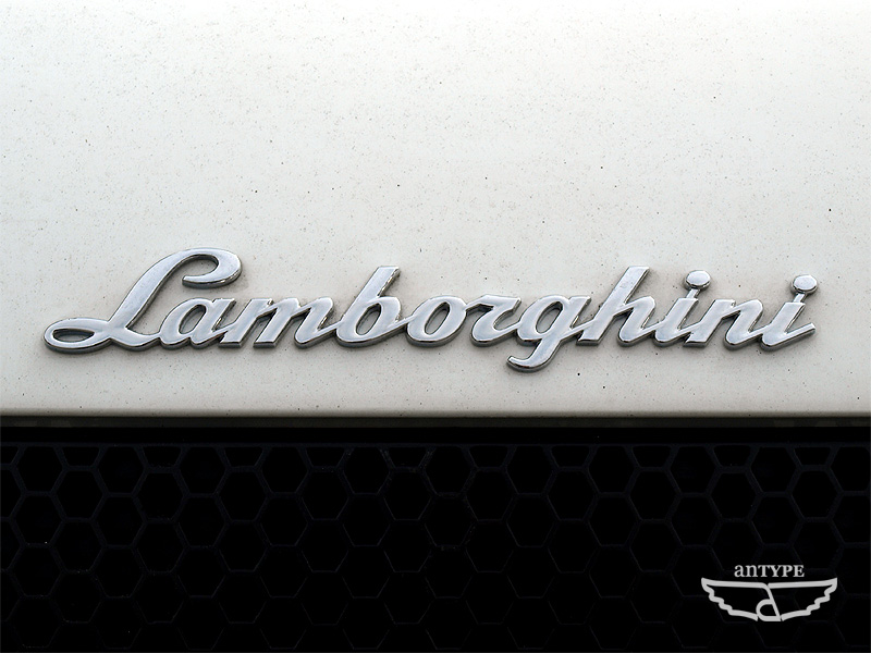 Lamborghini badge go back