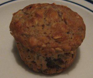 Chunky Orchard Fruit Oatmeal muffin