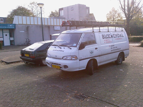  Citroen BX Hyundai H100 via Flickr Citroen BX Hyundai H100 via Flickr 
