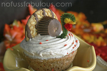 Gobble 'Em Up Thanksgiving Cupcakes by LivysLaughter.