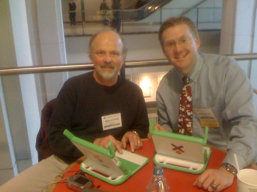Mark Ahlness and Wesley Fryer at NCCE 2008
