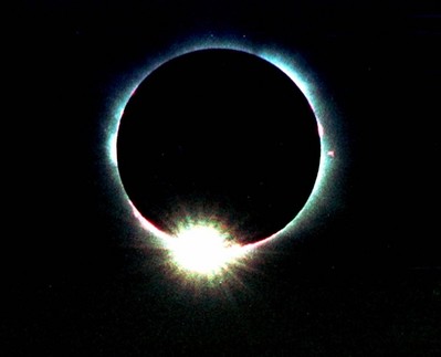 Eclipsa solara din 1 august 2008 by IOAN ISTRATE-STIRI DIN VIITOR.