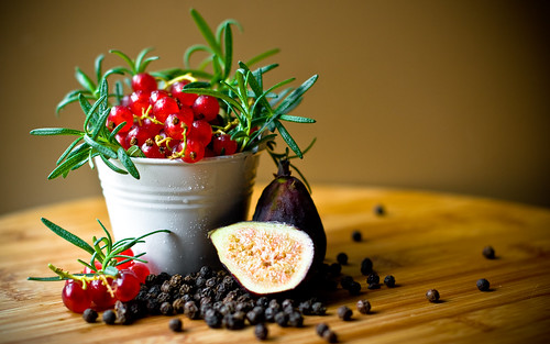 Red Currants with Rosemary, Figs, and Peppercorns