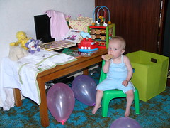 20081120d Vicky's birthday presents