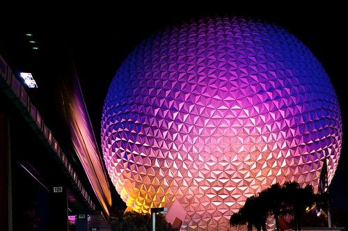 Disney - Spaceship Earth at Night