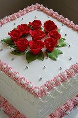 9 Roses Cake