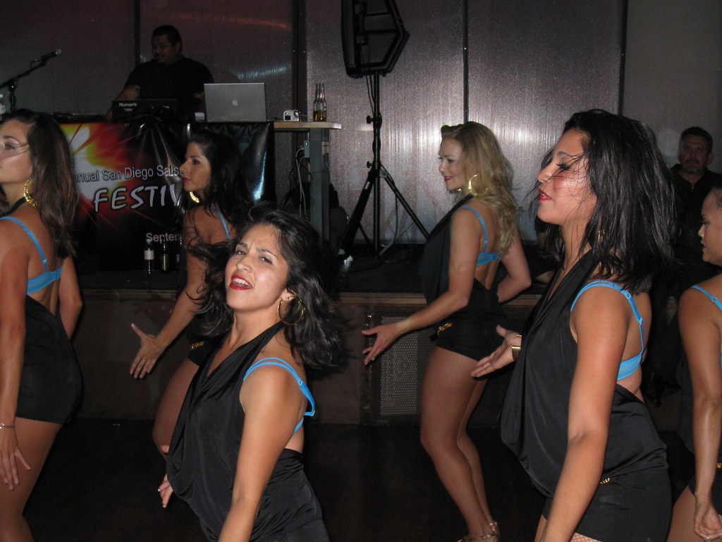 Sexy Salsa Divas of San Diego Performing