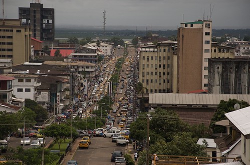 Vista de la calle Broad en Monrovia