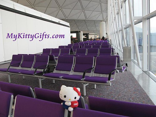 Hello Kitty at Hong Kong Airport