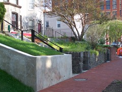 Typical concrete retaining wall constructed by DDOT on the 900 block of 2nd Street NE