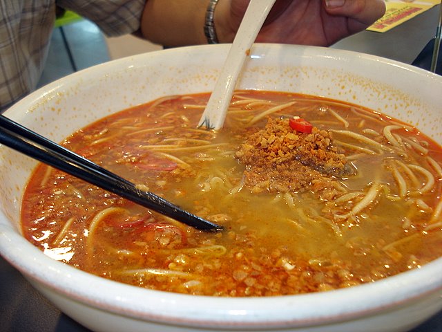 Spicy soup noodles with beef,  "typhoon shelter" style