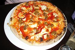 pizzasalsiccia