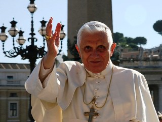 Pope_cropped