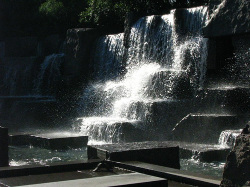 FDR fountains