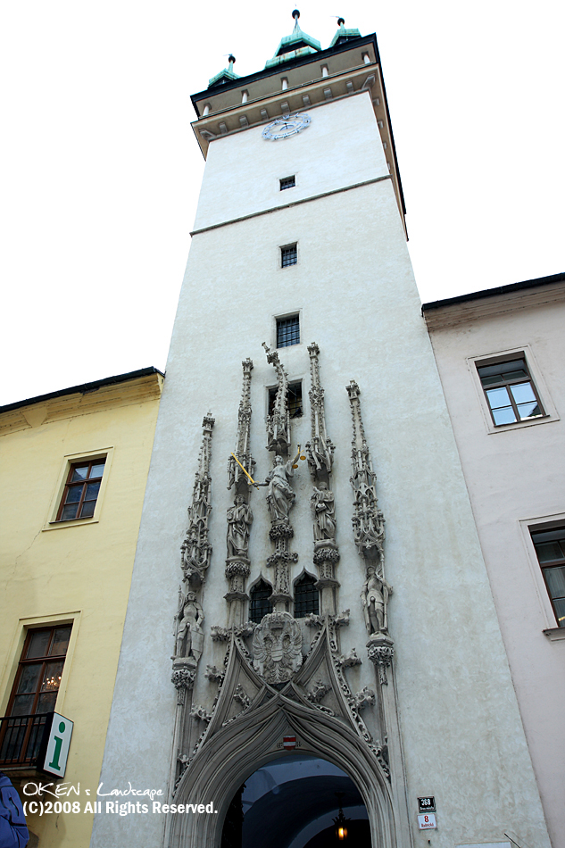 舊大會堂(Stará radnice)
