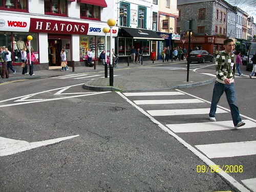 Ireland Tralee- three way crossing