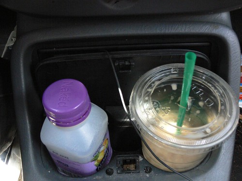Cup holders in a vehicle