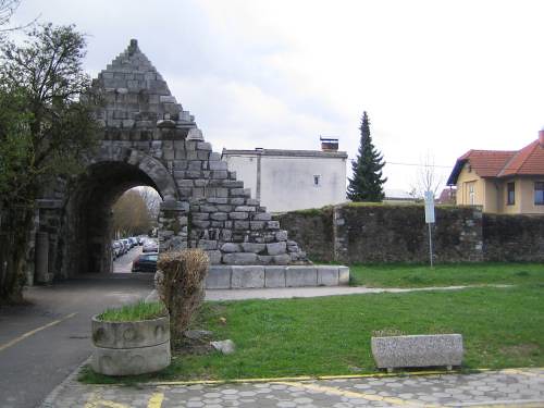 Rimski zid, Mirje