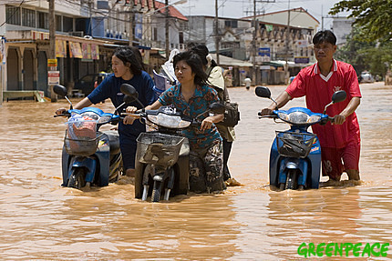 Severe Flood in Uttaradit, Northern Thailand, May 06 -Scientists linked to Climate Change