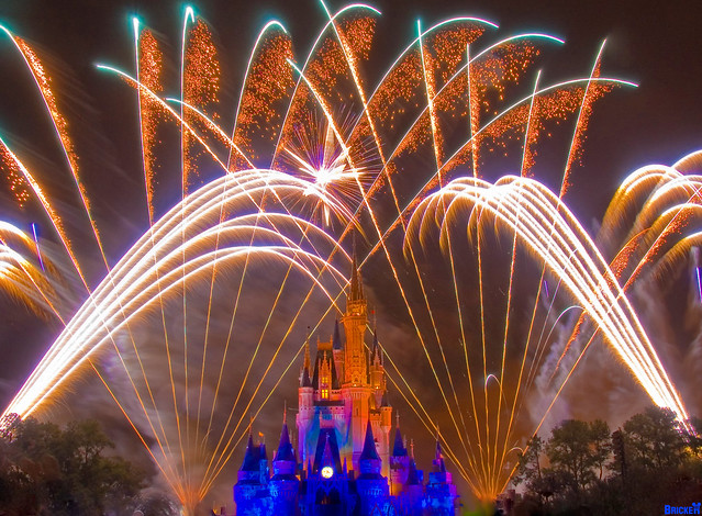Ringing in 2009 with Walt Disney World's Wishes! (Explored)