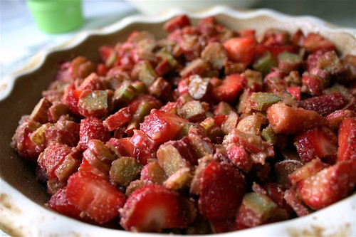 Strawberries + rhubarb = delicious scents