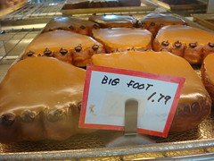 Big Foot, Sultan Bakery
