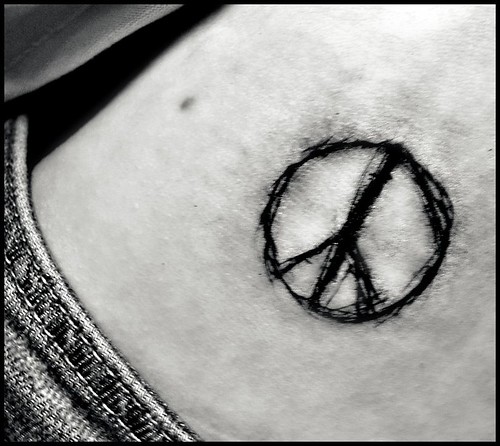~Peace~ Hip-bone ink-rubbing View On 
