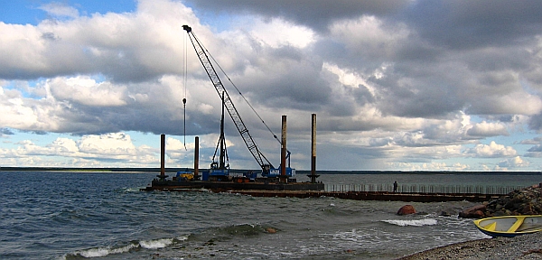Saaremaa sadam 20050917 600px