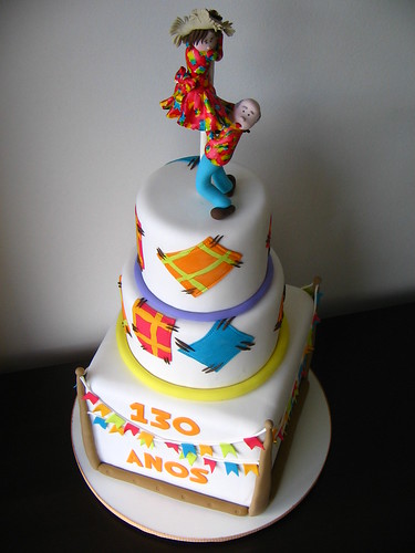 Bolo Festa Junina por Djalma Reinaldo (Cake Designer).