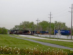 Northbound CSX Transportation Co train. Alsip Illinois. May 2007.