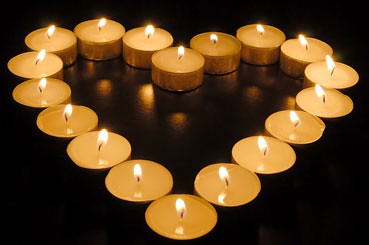 229candle_heart