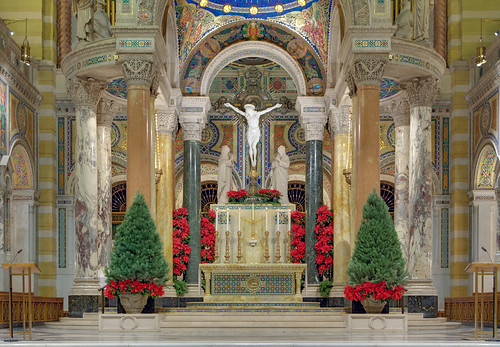 Cathedral Basilica of Saint Louis, in Saint Louis, Missouri, USA - high altar decorated for Christmas
