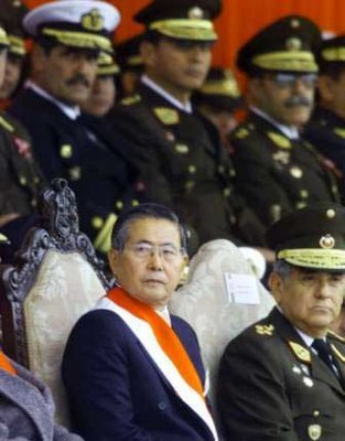 Fujimori y militares