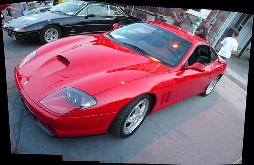 Ferrari 550 Maranello. Ferrari 550 Maranello.