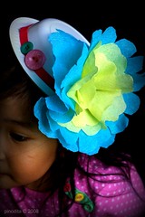 Crafting with Kids : Plastic Bowl Hat with Paper Flower