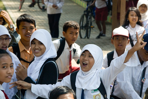 印尼 快樂的學生