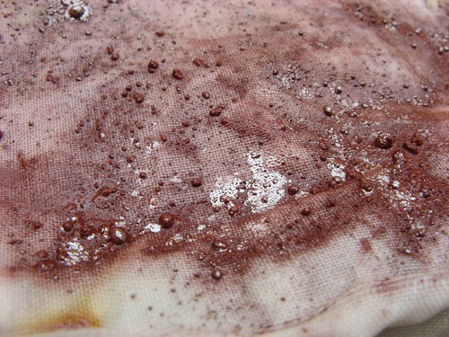 dyeing fabric with iron oxide
