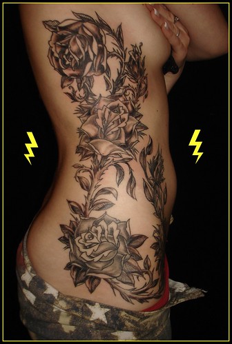 Flower Tattoos as Ornament Body 