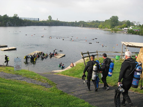 Various Diving Classes Make Their Way to the Water