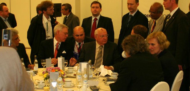 Gorbachev at WAN lunch, Moscow by wpfphotos