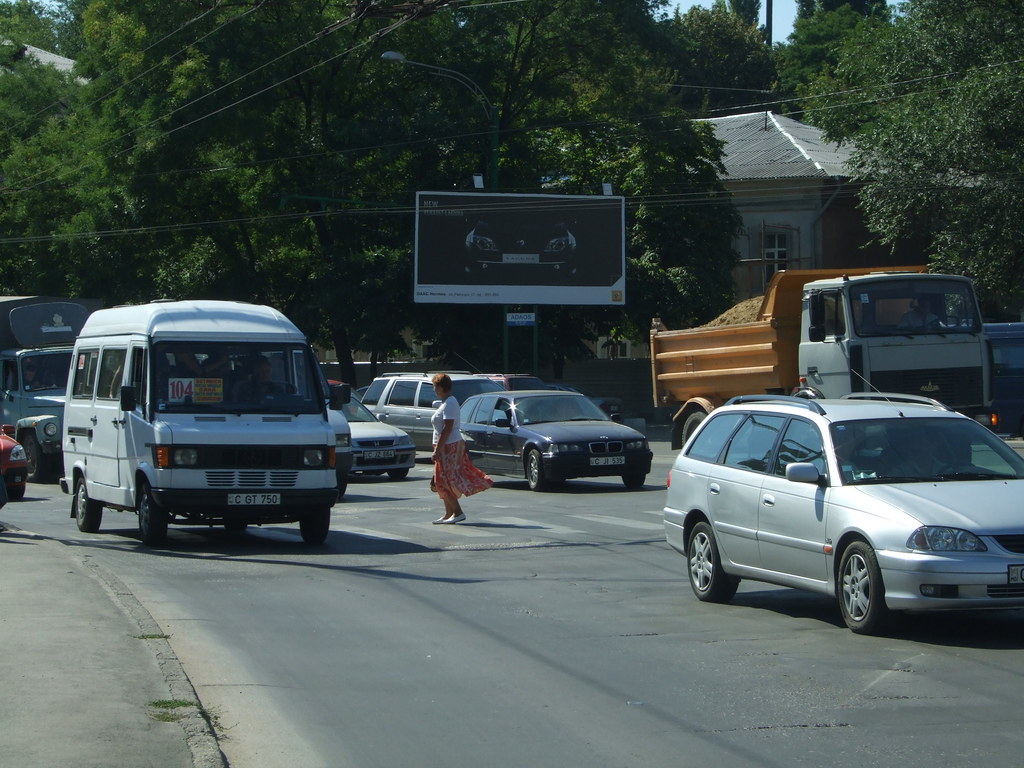фото: Chisinau zebra crossing