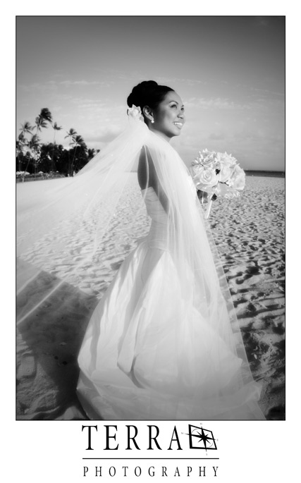 Hawaii Beach Wedding Photography