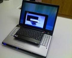 Acer Aspire One Netbook first impressions by zieak