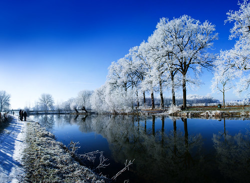 3188659039 618a2fc36b 30 Stunning Winter Landscapes