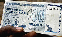 Zimbabwe 100 Billion Dollar Note