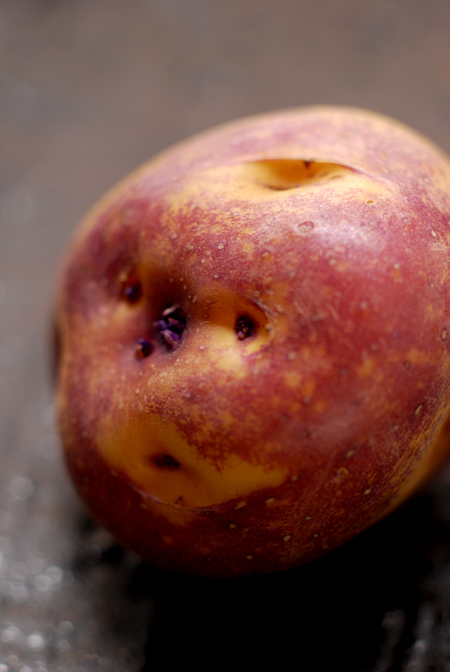 The potatoes in question are these adorable baby pink eyes - pink eyes are 
