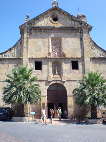 Enguera-palm-church