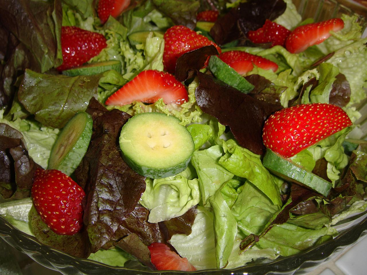 Feijoa in salad