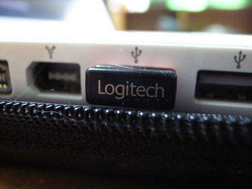 敗家：Logitech VX Nano無線雷射滑鼠：全球最小型USB接收器
