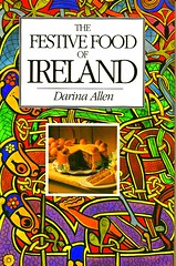 On St. Patrick’s Day, the Irish come together on this day to tuck into corned beef and cabbage or boiled bacon and cabbage, the traditional emigrants’ meal. 